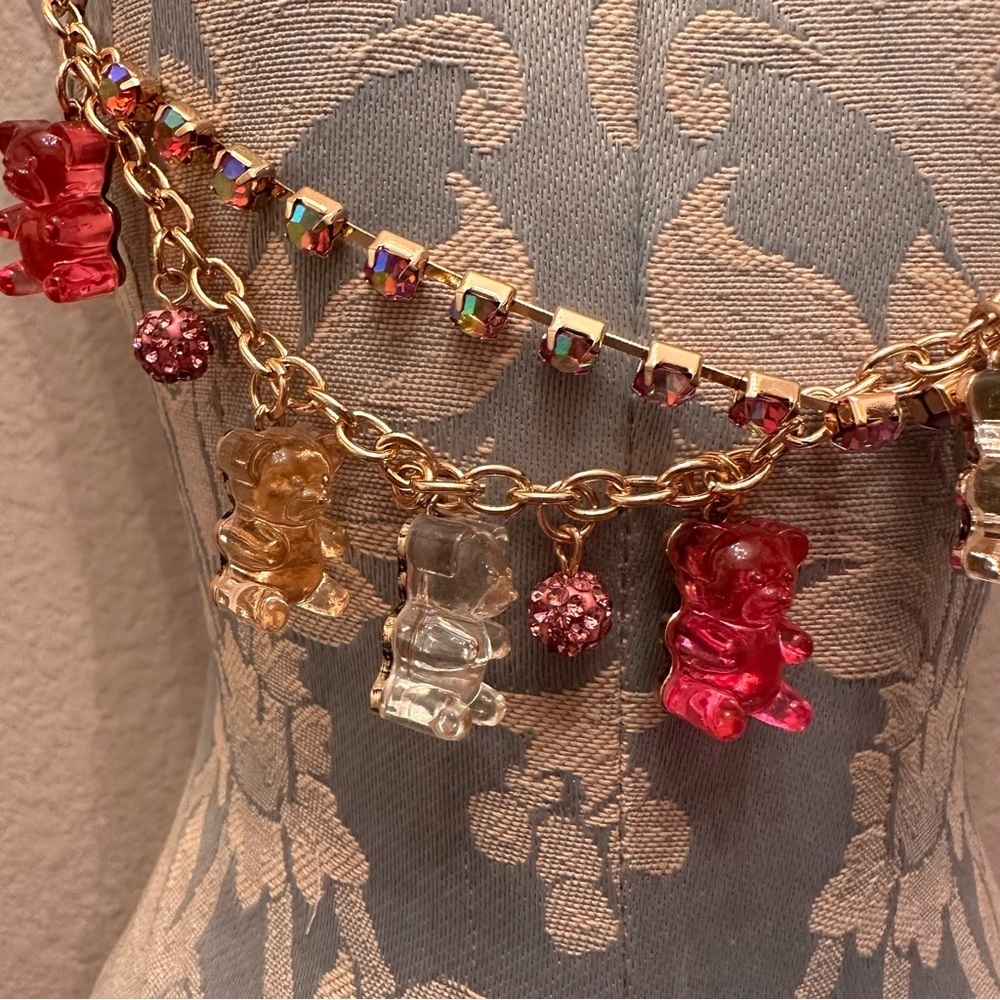 Betsey Johnson NWT Gummy Bear Necklace - Picture 2 of 4